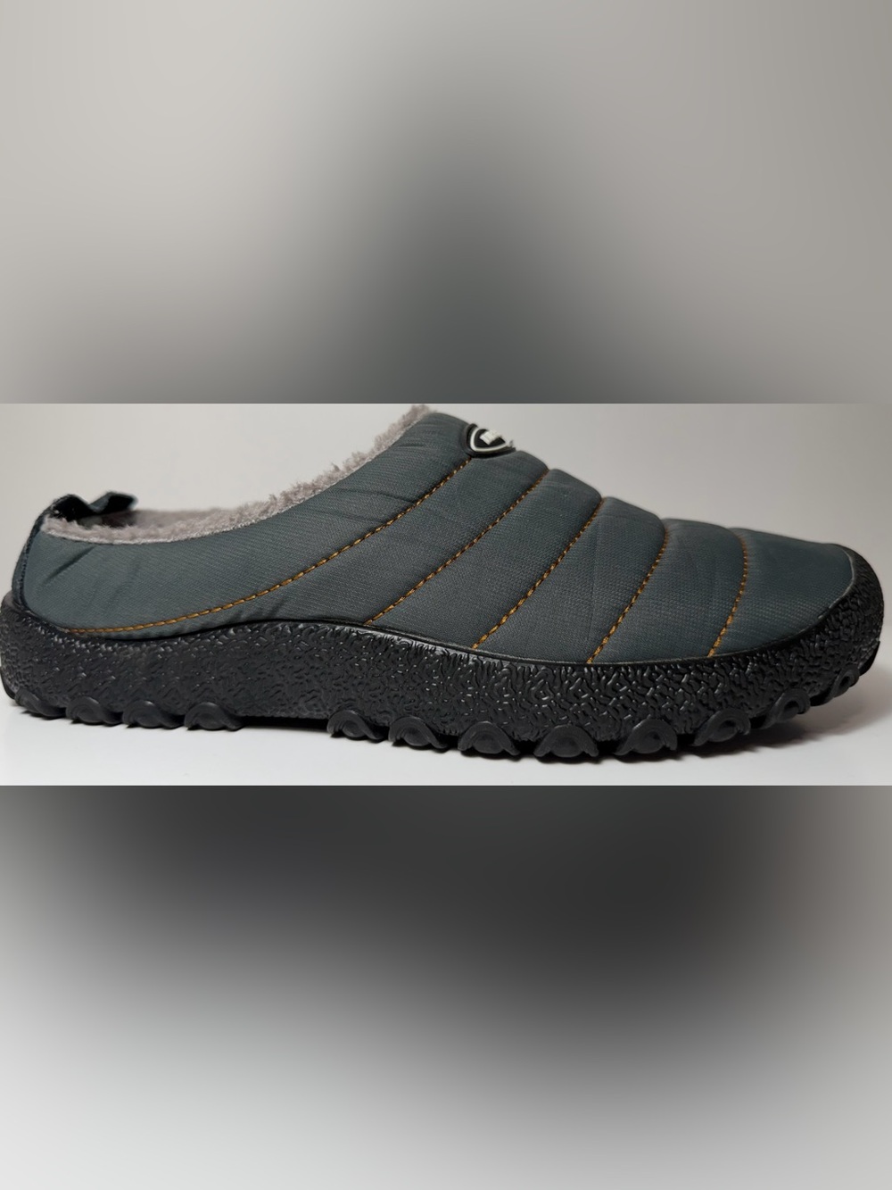 Like New UBFEN Puffer Slippers House Shoes - Size EUR 39 / US Women's 8-8.5